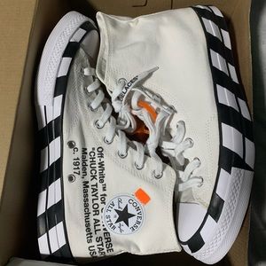 OFF WHITE X CONVERSE, SIZE 10.